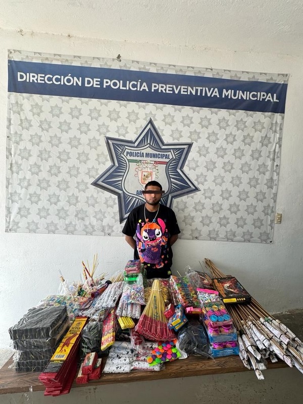 Detienen a comerciante por venta ilegal de Pirotecnia en Arteaga