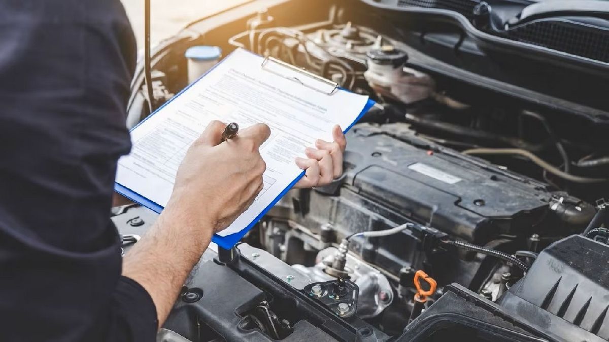 Llaman a verificar puntos vitales de los automóviles antes de salir a carretera