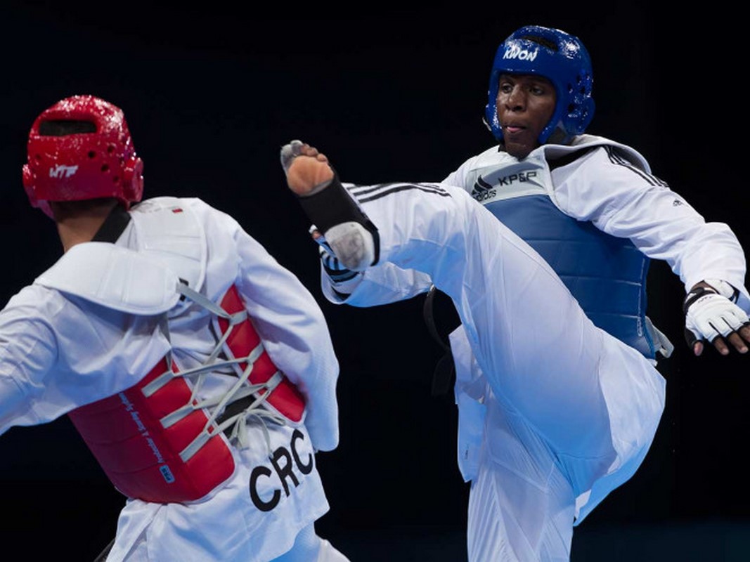 Medallista olímpico noqueó a rival en 4 segundos y la UFC lo fichó