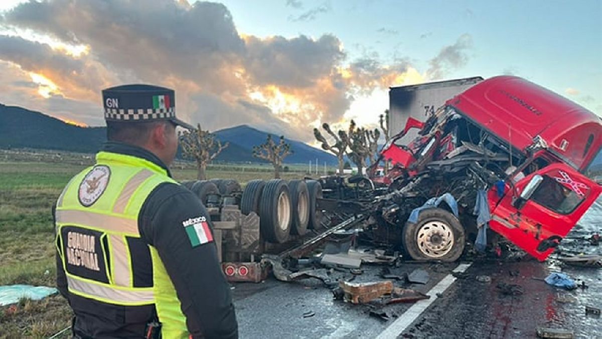Se salvan de milagro y sin un rasguño en fuerte accidente