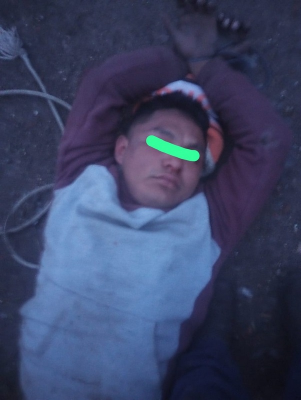 VECINOS DETIENEN Y AMARRAN » AL CHICHO » EN LA COLONIA OBRERA POR LADRÓN