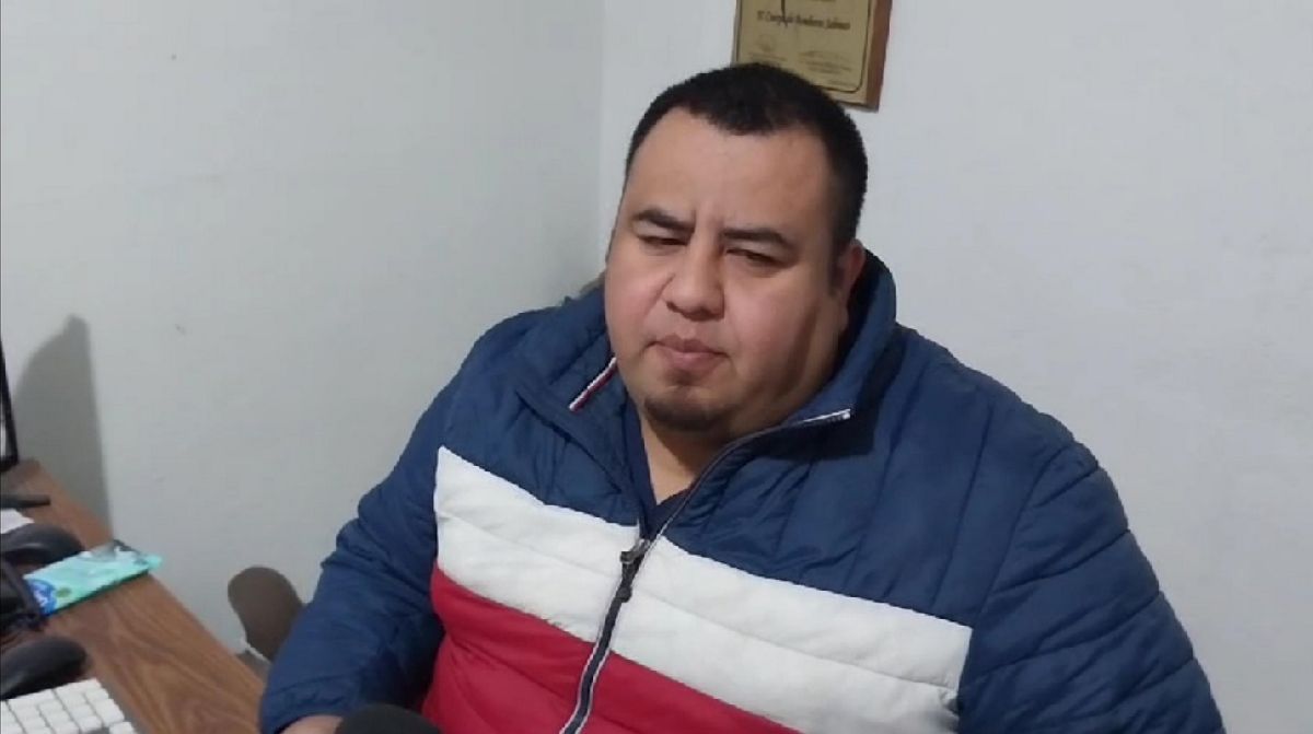 Apoyaron bomberos Sabinas para sofocar fuego en el edificio sindical de Barroterán