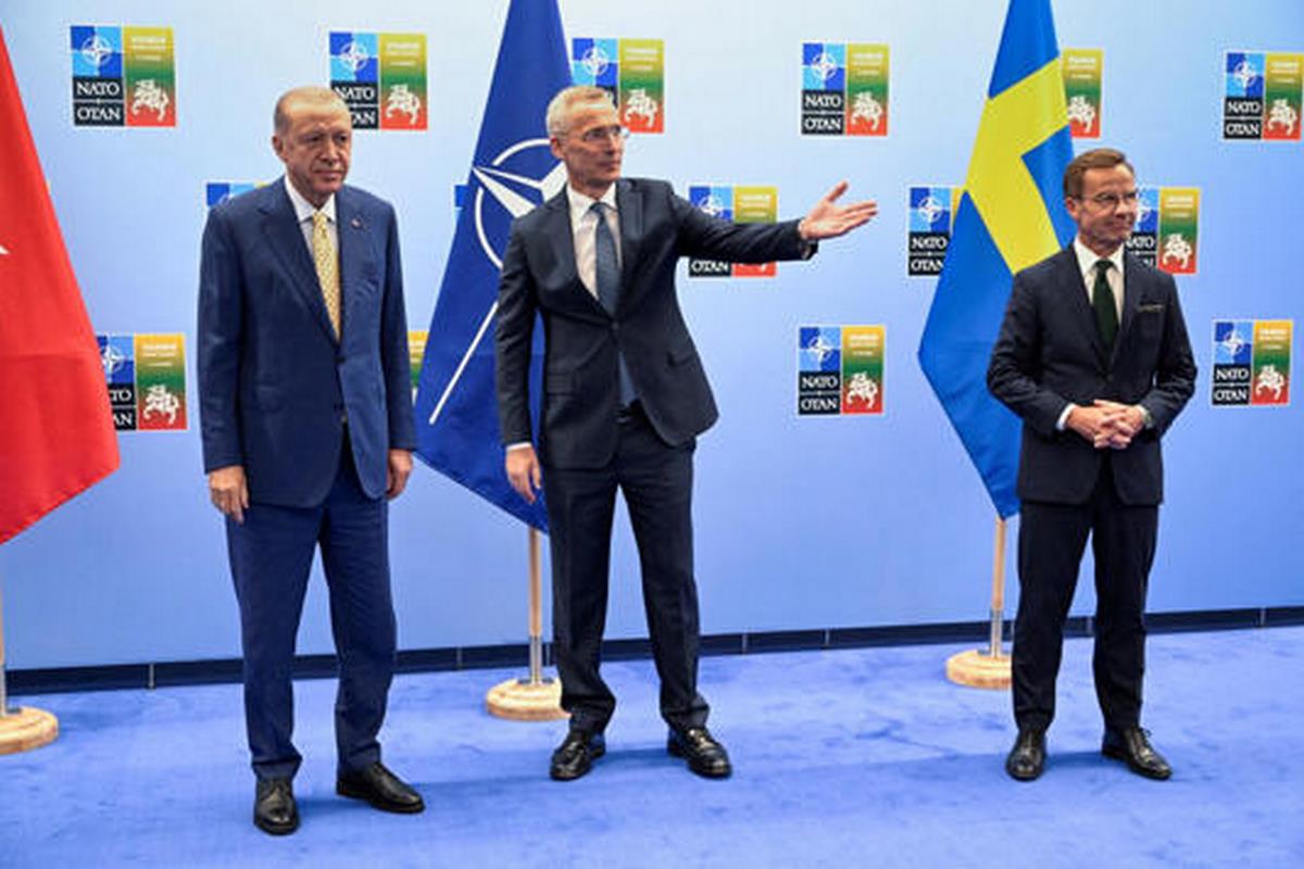 El parlamento turco ratifica la adhesión de Suecia a la OTAN