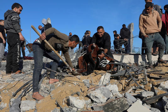 Los diplomáticos de Occidente tratan de evitar que la guerra en Gaza se extienda