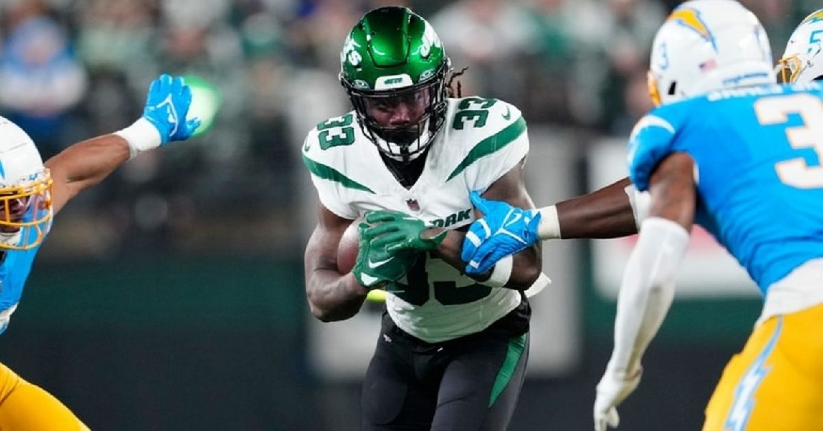 New York Jets cortan a Dalvin Cook para que firme con equipo de playoffs