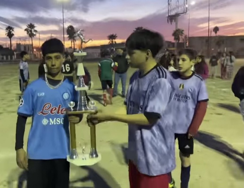Corsarios es campeón en el futbol de la liga Agujita