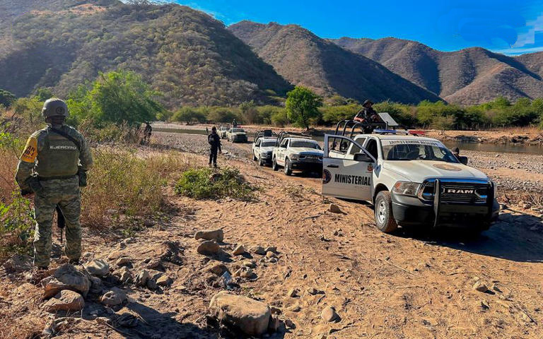 Autoridades mexicanas investigan masacre tras enfrentamiento entre grupos criminales en remoto desierto