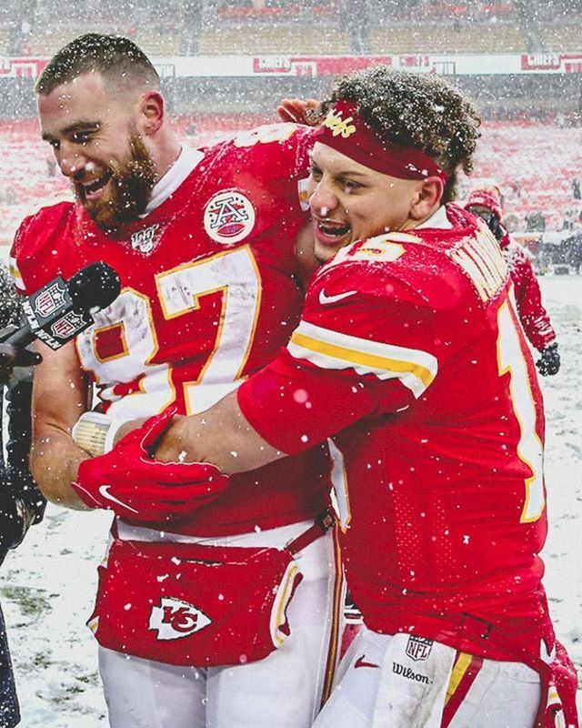 Patrick Mahomes y Travis Kelce: La mejor pareja ofensiva en la historia de los playoffs de la NFL