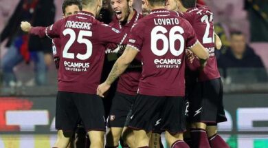 SALERNITANA-Copiar