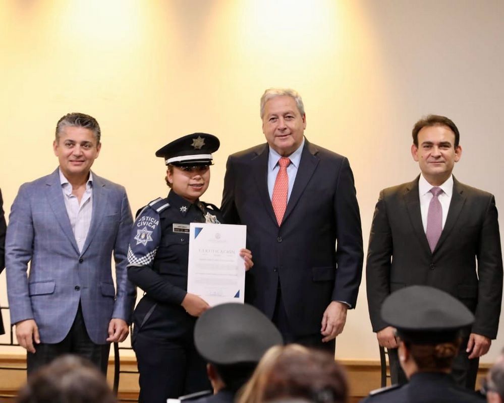 Certifican a policías de Saltillo en mediación y conciliación; primeros en el país