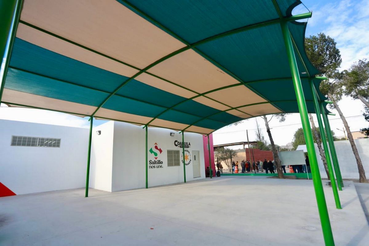 Agradecen vecinos de Virreyes construcción de Centro Comunitario