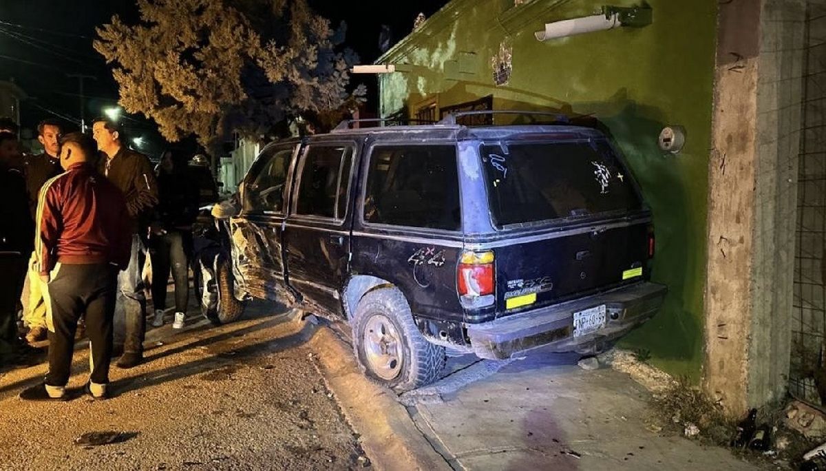 Mujer protagoniza persecución en auto