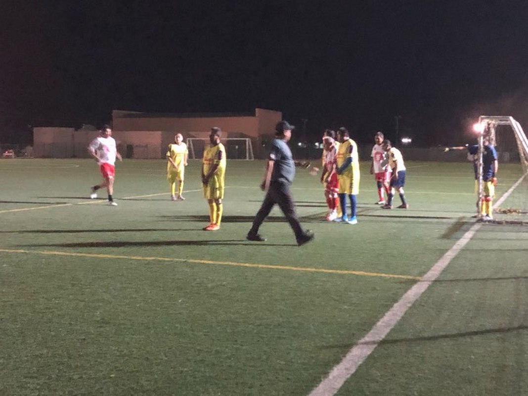 Autónomos caen ante los Toros