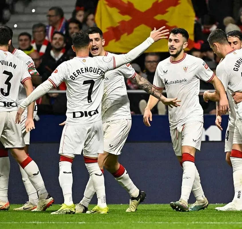 Athletic de Bilbao pega primero en Copa del Rey ante Atlético