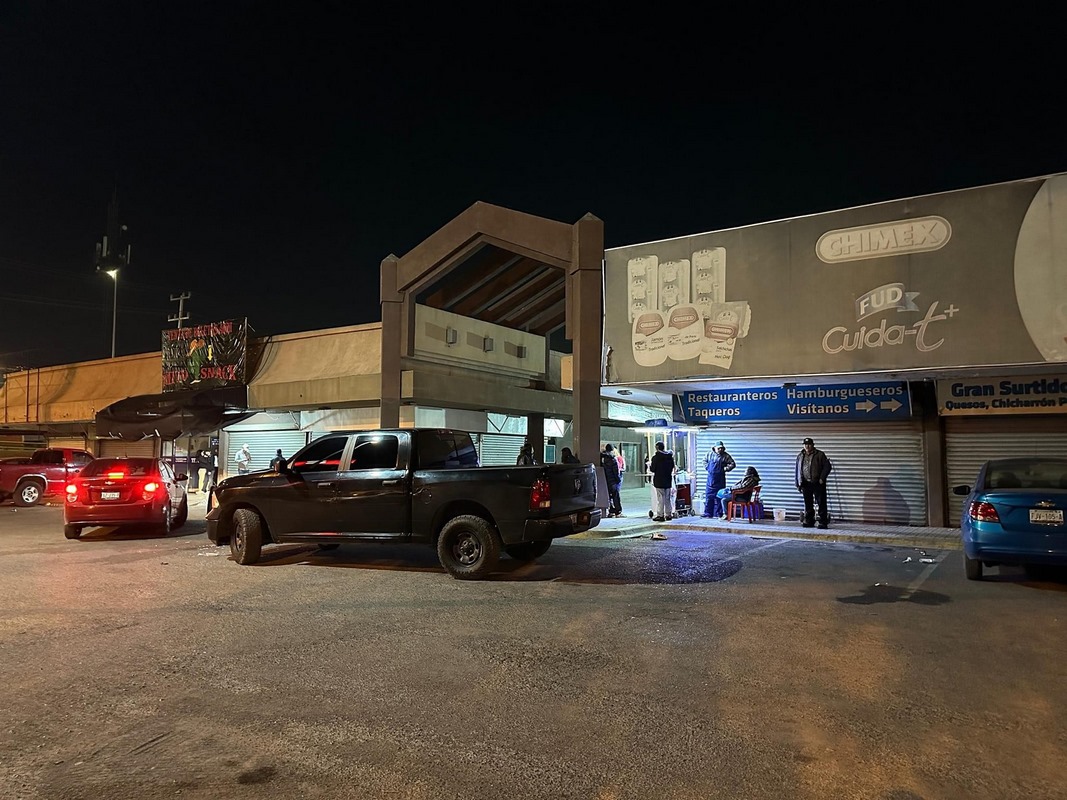 Detienen a jóvenes tras pleito en bar de Saltillo.