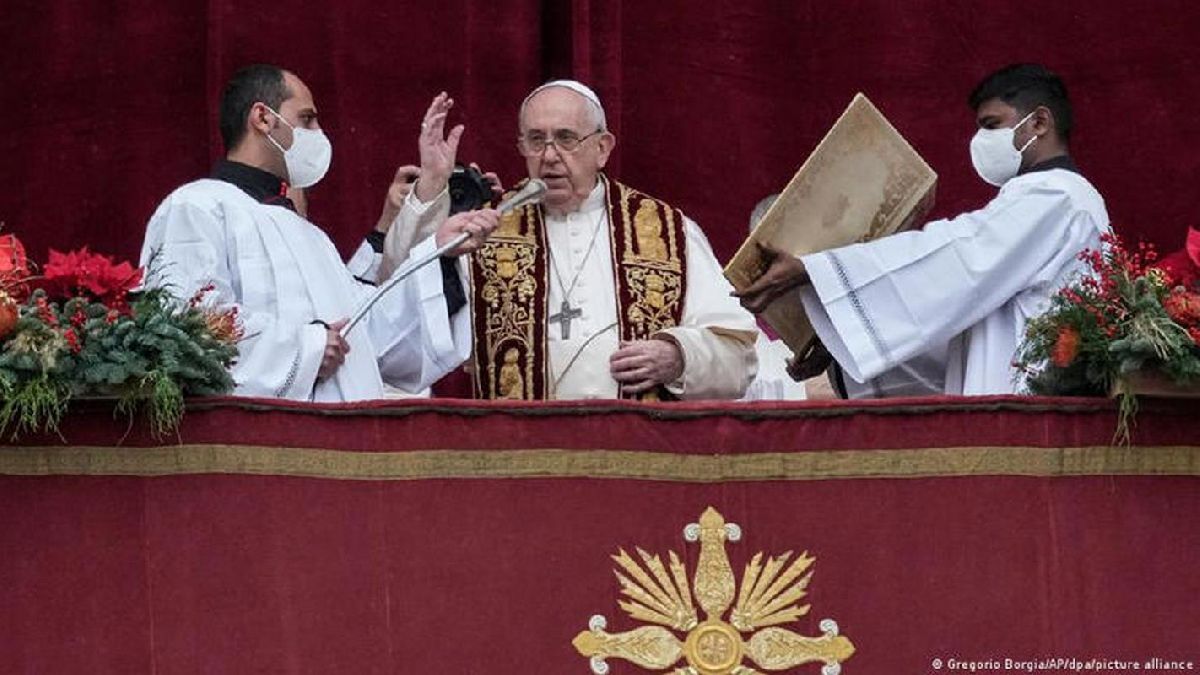 El papa pide a la Iglesia latinoamericana que trabaje ante la indiferencia a los migrantes