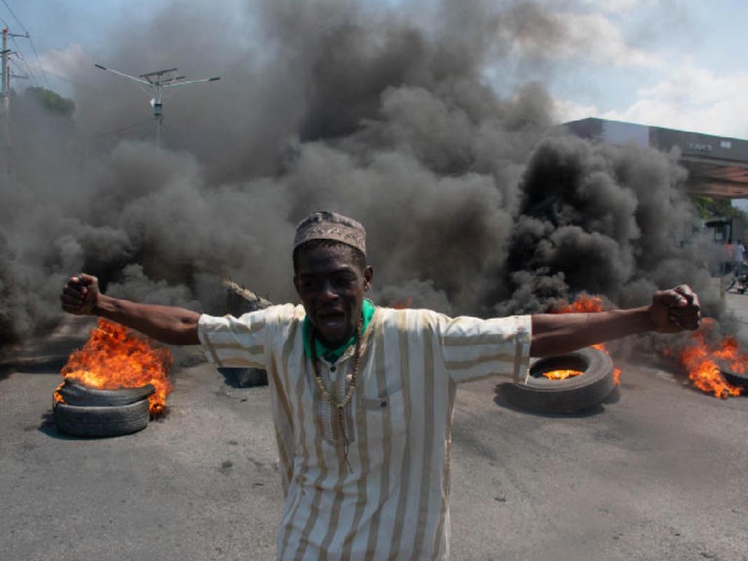 EU no descarta mandar tropas a Haití para enfrentar crisis de violencia