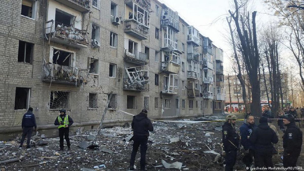 Al menos un muerto y 19 heridos en ataque ruso contra Jarkov