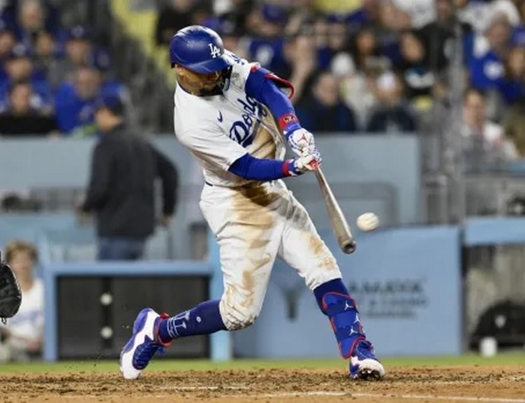 Mookie Betts con números similares a los Babe Ruth desde 1932