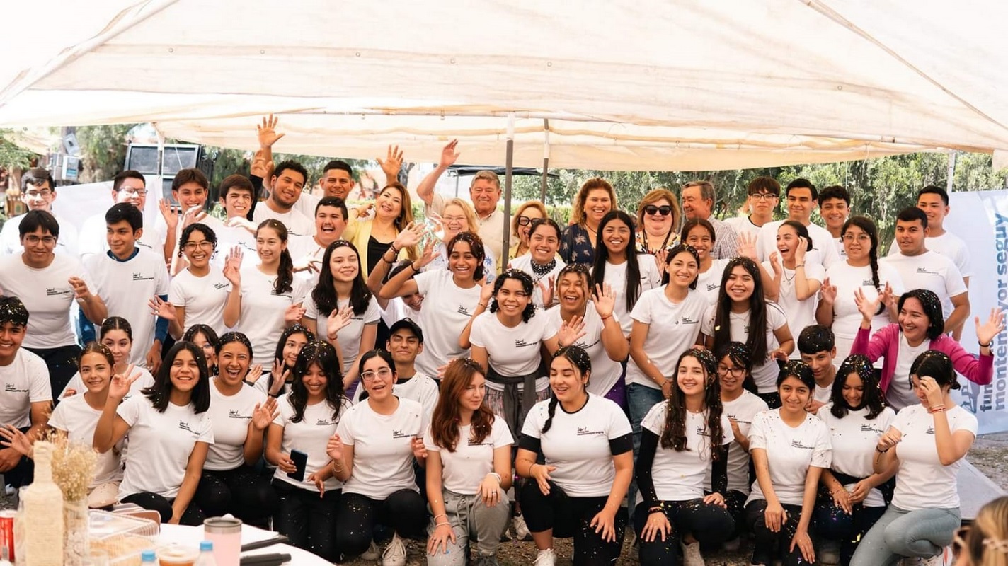 IX maratón cultural de becarios de la fundación Montemayor Seguy