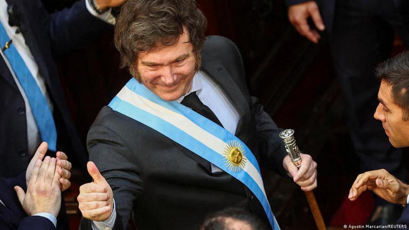 Congreso de Argentina debate crucial paquete de reformas de Milei