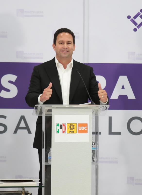 Con propuestas sólidas y un plan por el presente y futuro de Saltillo, Javier Díaz ganó el debate