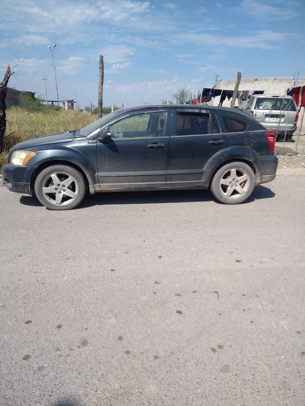 Le roban camioneta y carrito eléctrico