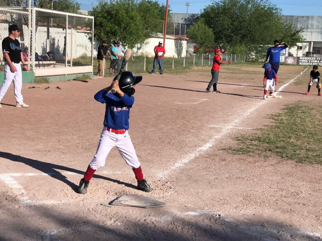 “Rangers” dominan a Vaqueros