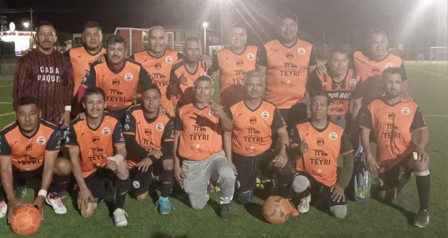 Topos caen ante los Pumas
