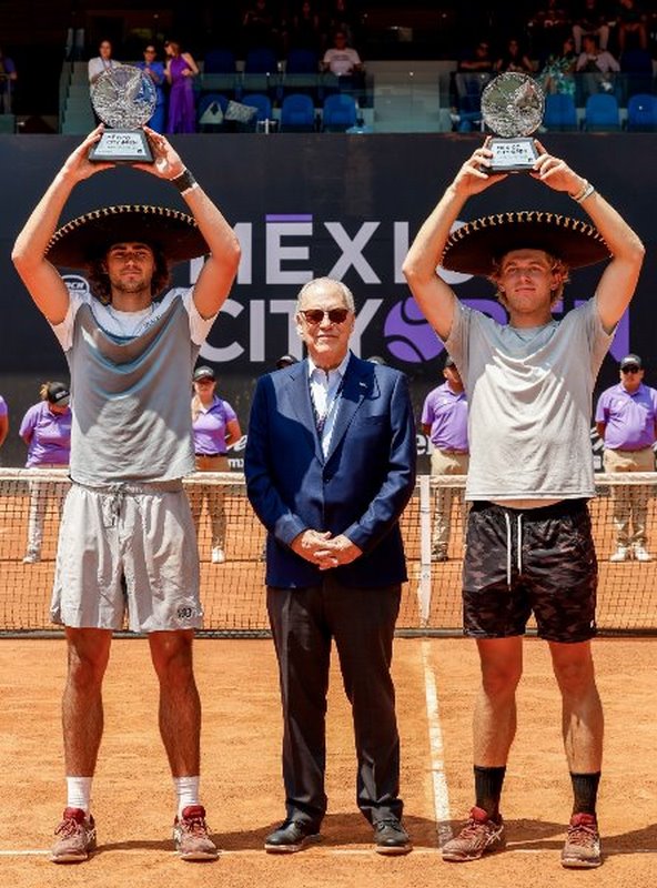 Ryan Seggerman y Patrik Trhac se coronan en el Mexico City Open