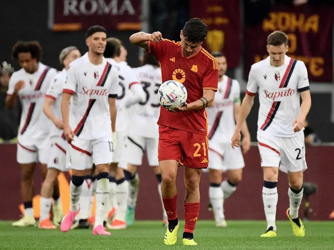 Roma se aleja de Champions tras caer ante el sorprendente Bolonia