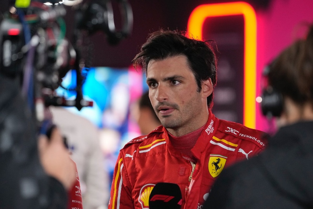 Carlos Sainz, el elegido de Mercedes para sustituir a Lewis Hamilton en 2025