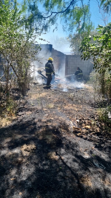 Se han registrado 10 incendios y 4 árboles caídos por frente frío