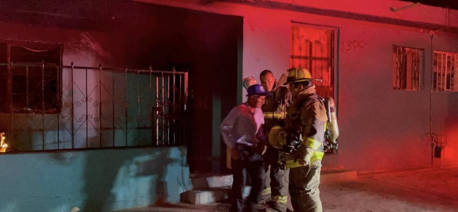 Drogadicto agrede y quema casa de vecinos en Saltillo