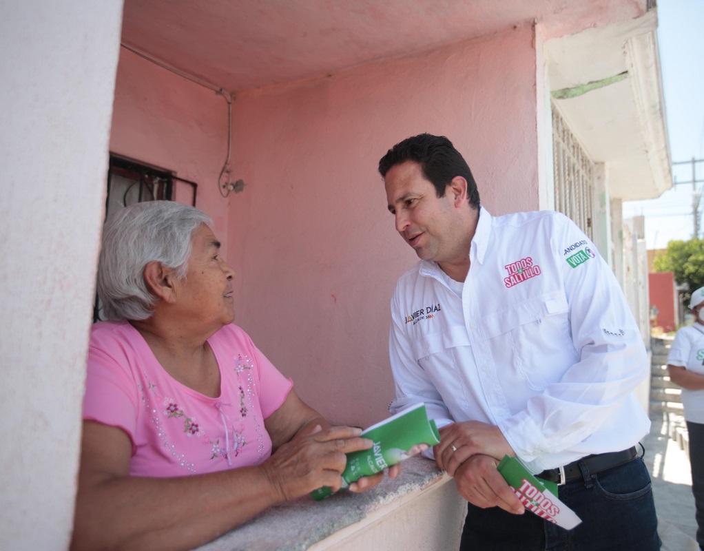 Fortaleceremos las farmacias populares de Saltillo: Javier Díaz