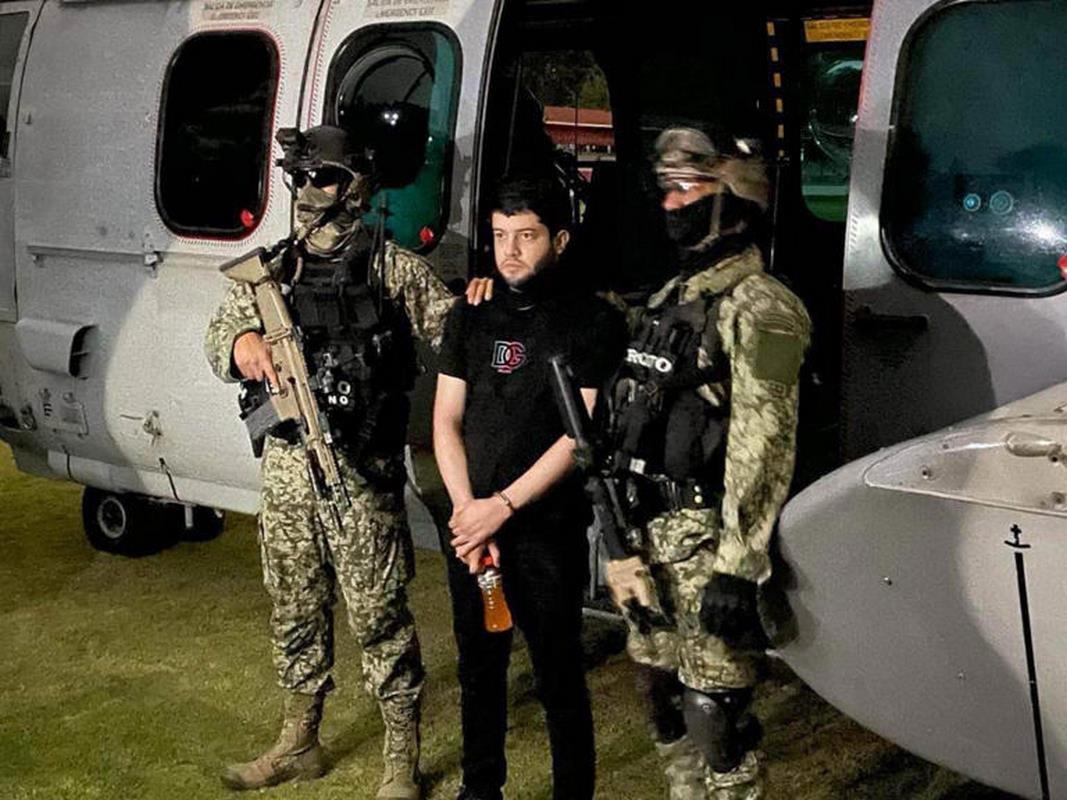 El “Nini” jefe de seguridad de los hijos del Chapo fue extraditado a Estados Unidos