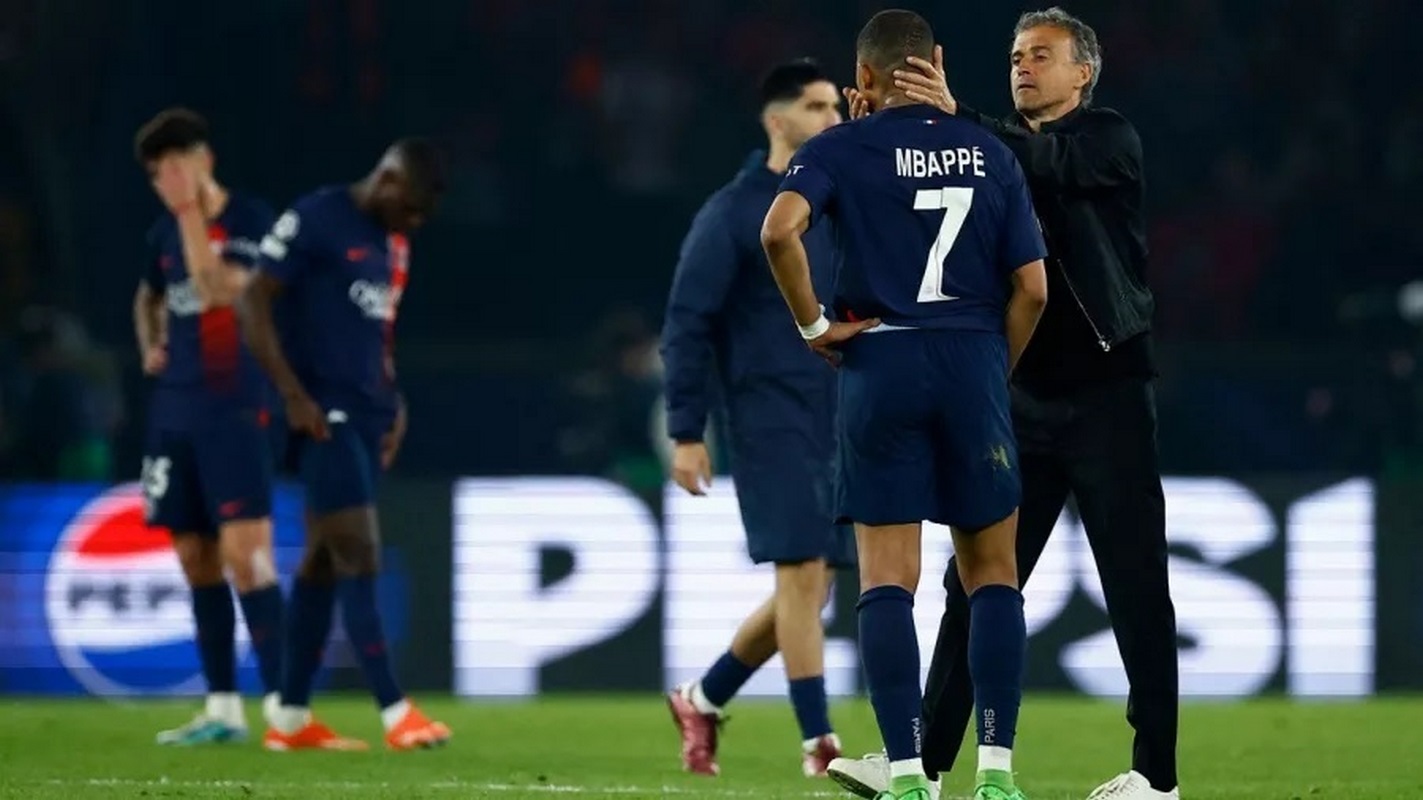 Tragedia en París, sin Champions y sin Mbappé