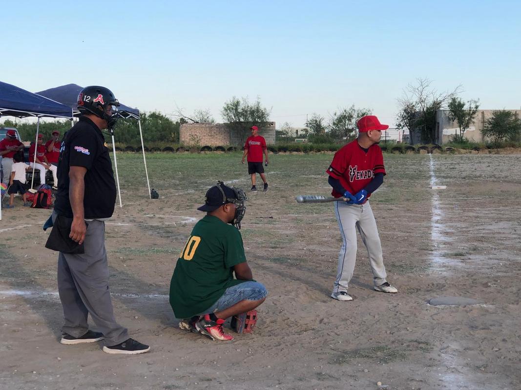 Venados dominan a Piratas