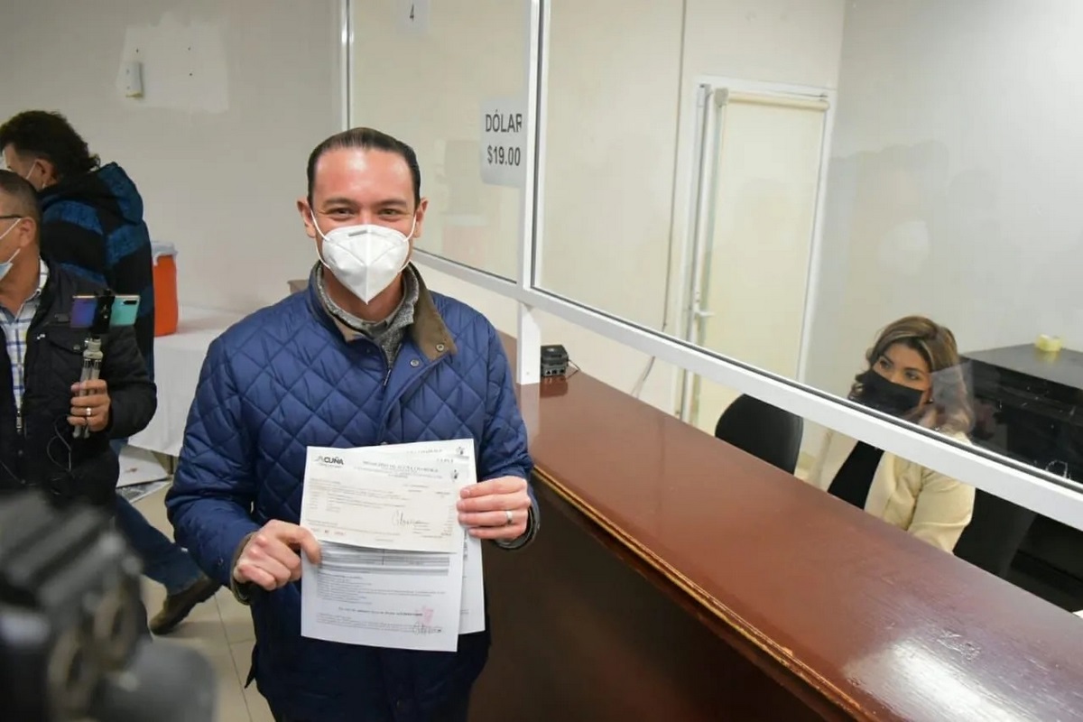 Llama alcalde a ciudadanos a cumplir con el pago el IP