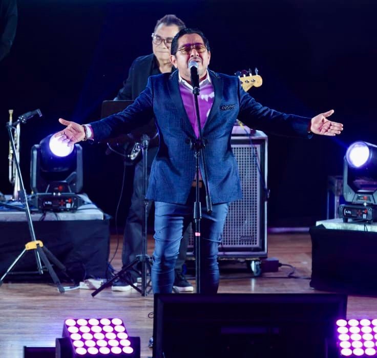 Sigue FINA con sus espectáculos; excepcional concierto de Carlos Macías en FINA 447