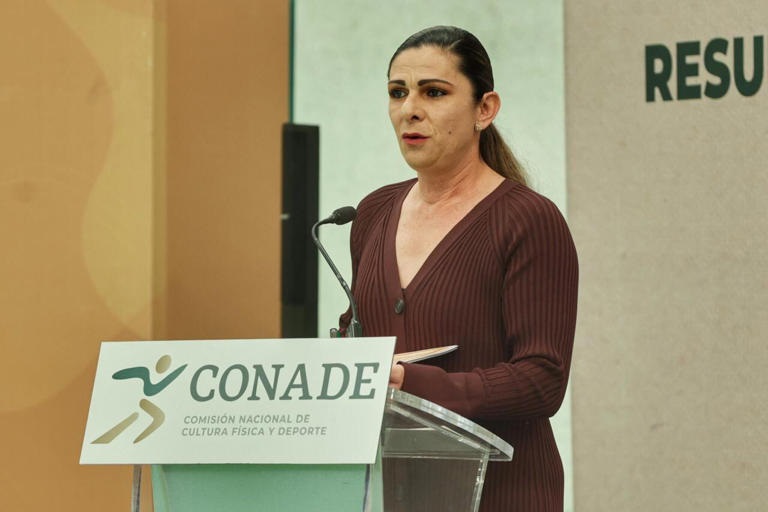 “Lo que gano me lo unto como me da mi ching… gana”: Ana Guevara