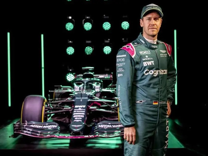 Vettel suena como una opción para tomar el segundo asiento de Audi en F1