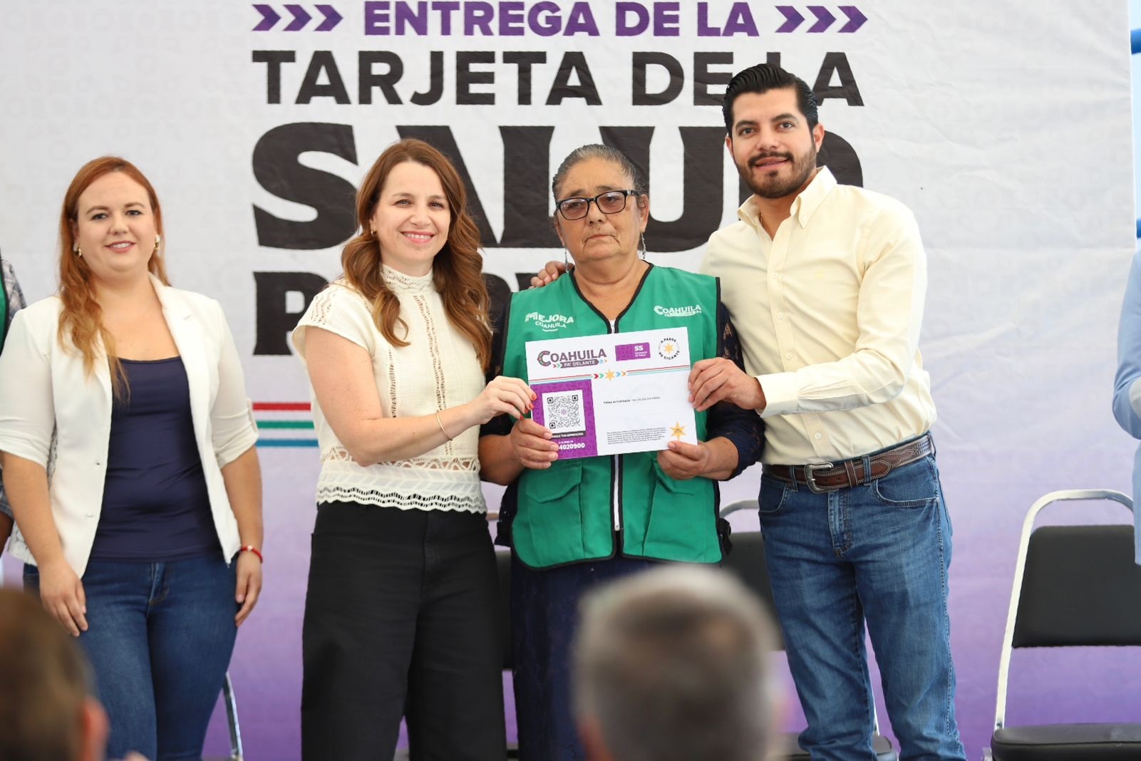 Destaca María Bárbara programa de Salud Popular implementado por Manolo Jiménez