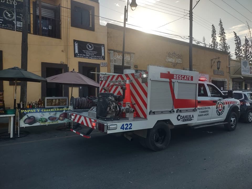 Incendio en restaurante “Dolce Vita” moviliza a bomberos en Ramos Arizpe