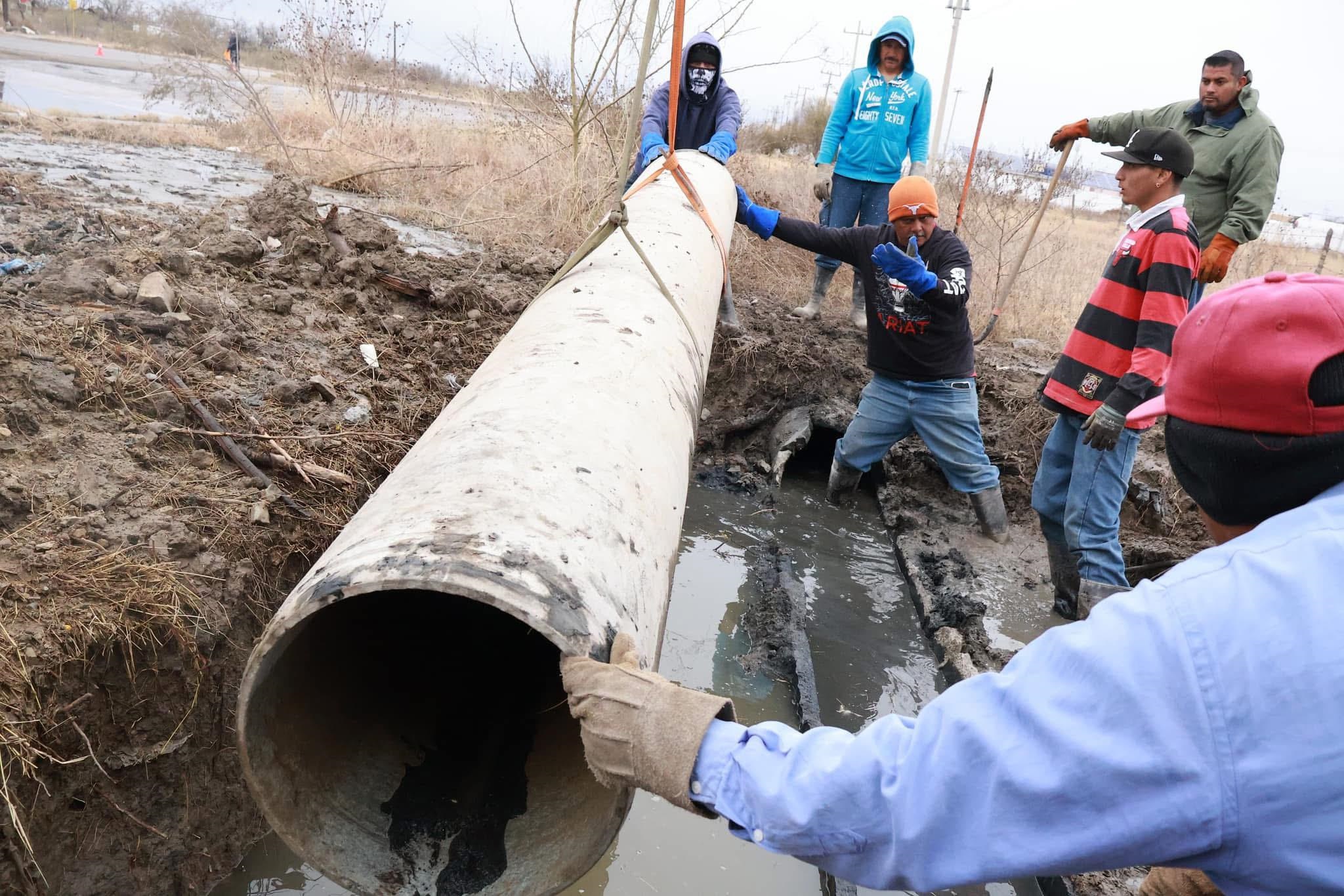 Resuelve Óscar Ríos problema de drenaje en Nueva Rosita