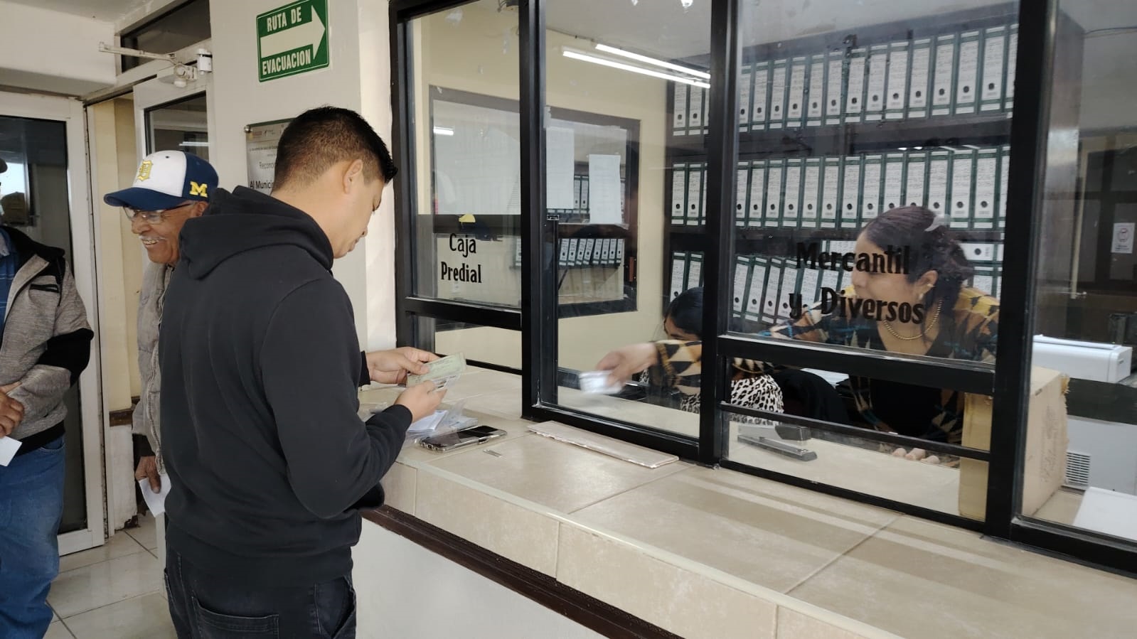 EN MÚZQUIZ INVITAN A REALIZAR SU PAGO DEL PREDIAL