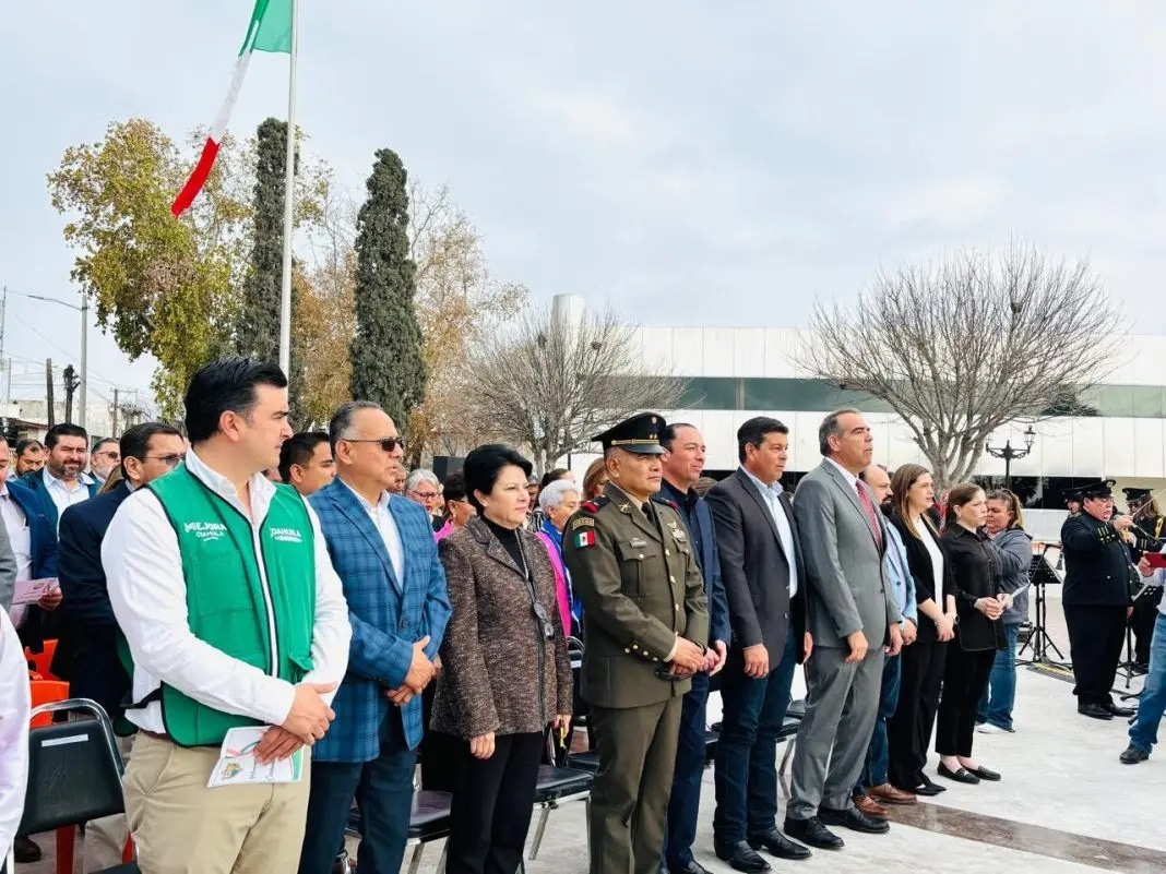 Se celebra el 108 aniversario de la promulgación de la Constitución Política de los Estados Unidos Mexicanos
