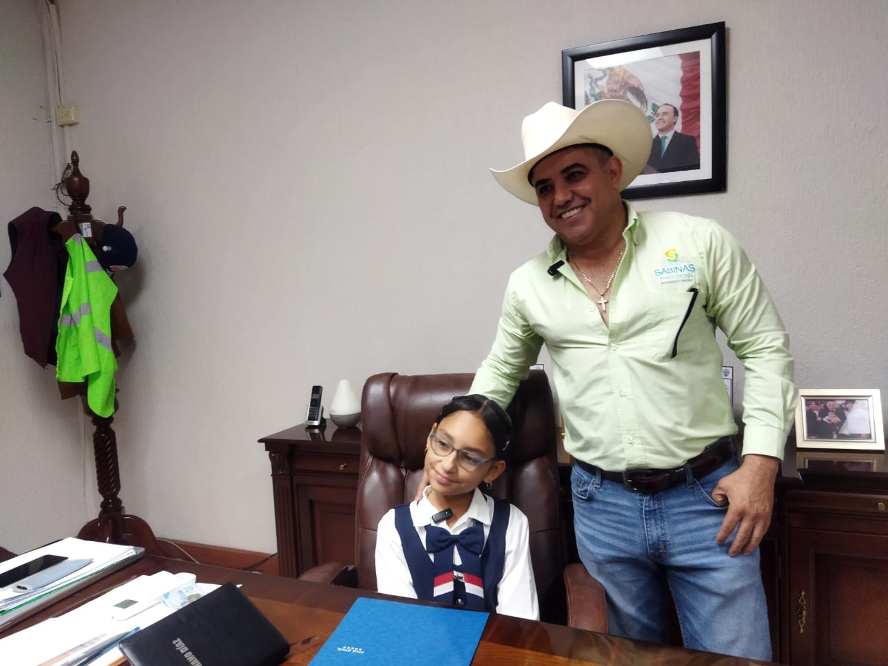 Dulce, sueña con ser alcaldesa y mejorar el entorno para la niñez