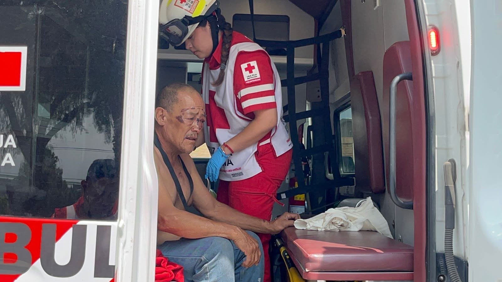Vendedor de flores resulta lesionado por asaltantes