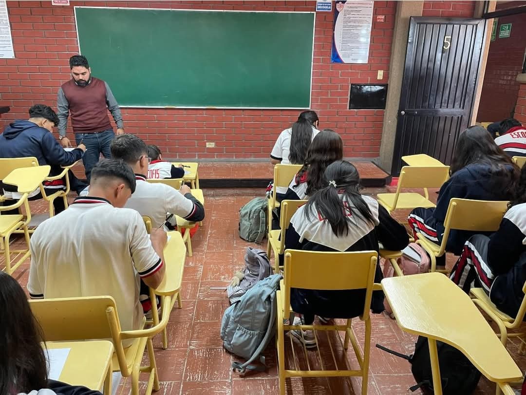Unidad de Prevención Social de la Violencia aplica encuestas diagnósticas en instituciones educativas